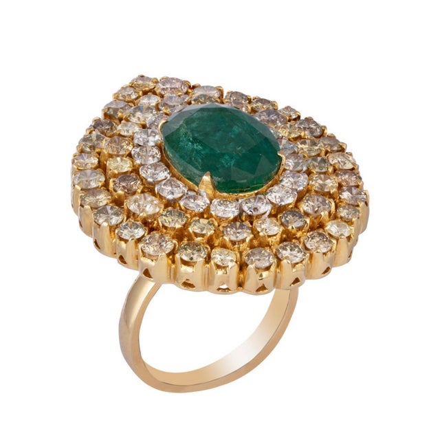 7.47 Natural Zambian Emerald & 5.64 Cts Diamond 18 Karat Yellow Gold Ring Size 6 For Sale - Image 14 of 18