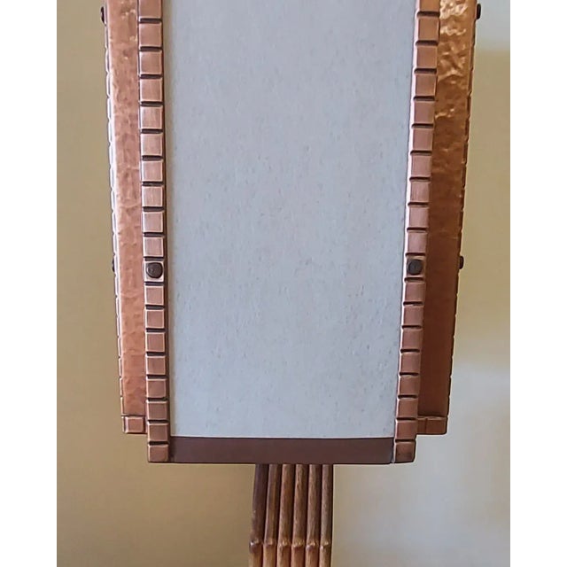 Metal 1940s Albert Giles Mid-Century Modern Copper Repousse Table Lamp For Sale - Image 7 of 10
