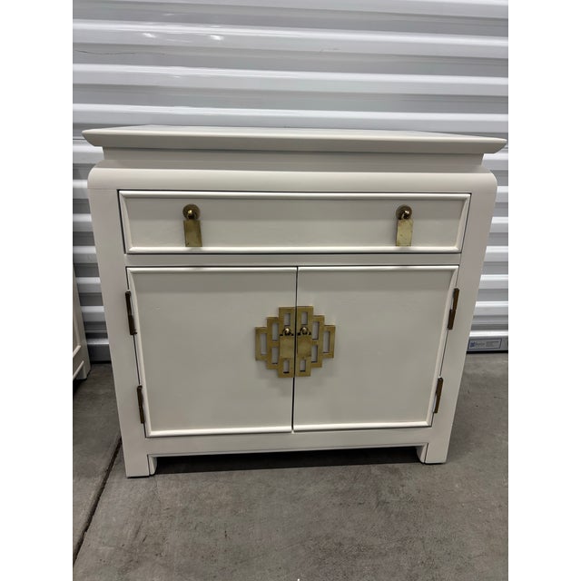 1980s Vintage Chin Hua Nightstands by Century Furniture- A Pair For Sale - Image 11 of 12