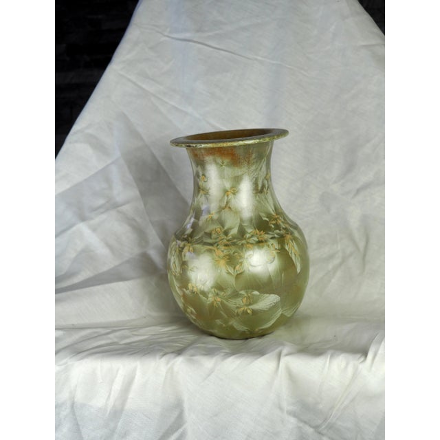 French 1980s French Montgolfier Full Gilded Crystalline Vase For Sale - Image 3 of 12