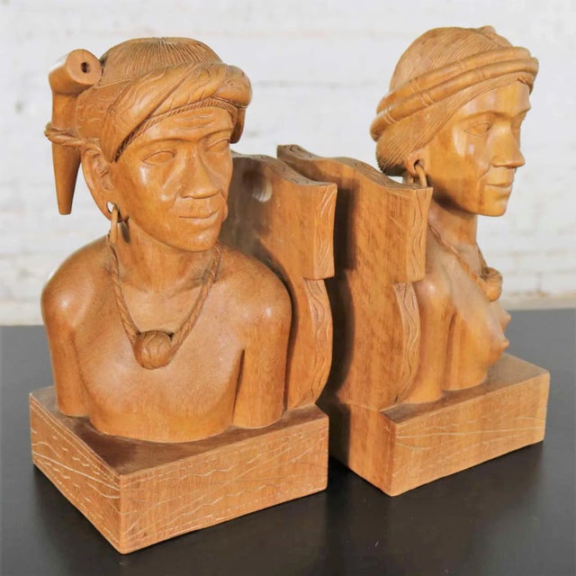 Mid 20th Century Vintage Tribal Figural Bookends Male and Female Hand Carved Wood- A Pair For Sale - Image 5 of 13