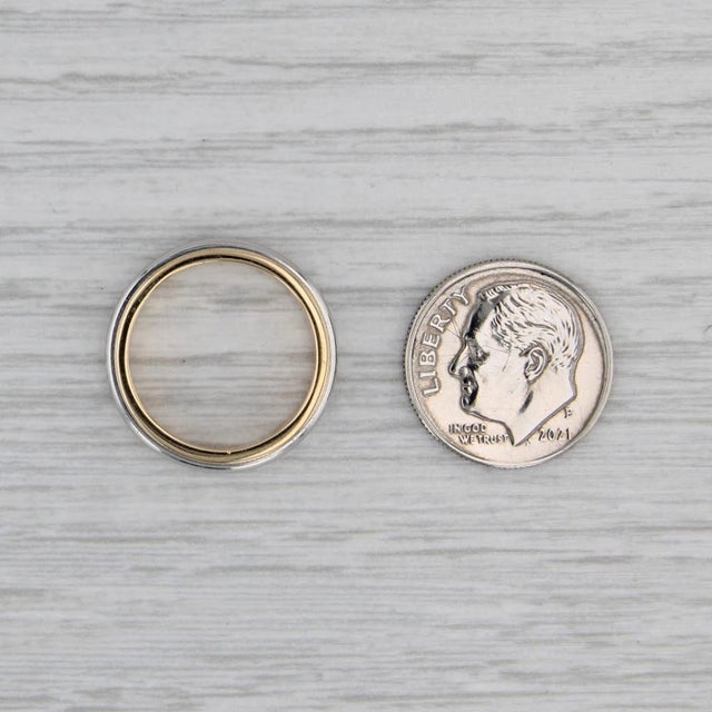 This ring comes with a Tiffany blue outer box and a velveteen inner box wrapped in tissue paper. Metal: 18k Yellow Gold...