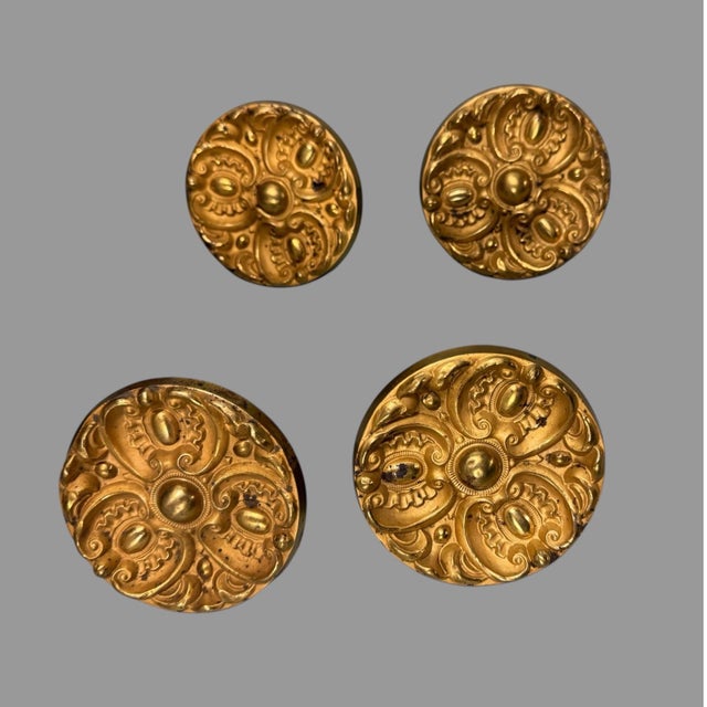 Early 20th Century Set of 4 Ornate Antique Victorian Pressed Brass Round Curtain Tiebacks For Sale - Image 5 of 5