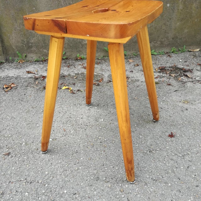 Pine Stool with Concave Seat and Pencil Legs, France, 1970s For Sale - Image 5 of 10