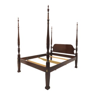Drexel 18th Century Classics Georgian Carved Mahogany Queen Size Four Poster Rice Bed - Vintage 1980s For Sale