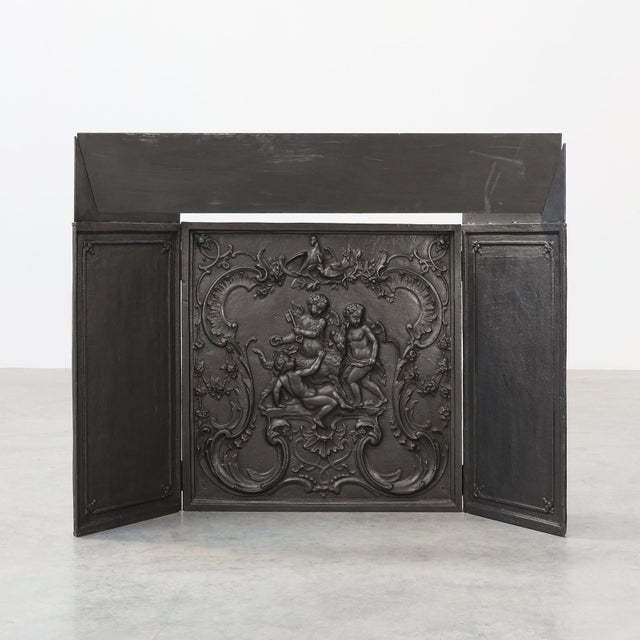 Antique Rococo Style Fireback in Cast Iron, France, 1780 For Sale - Image 16 of 16