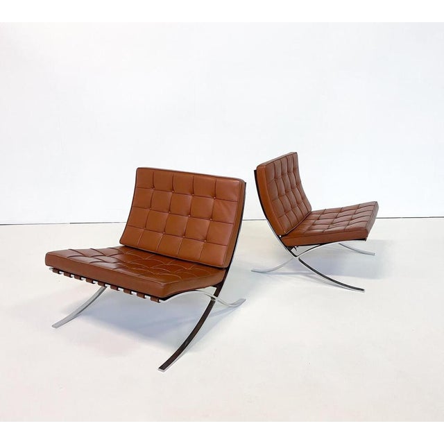 Animal Skin Set of Brown Leather Barcelona Chairs by Mies Van Der Rohe for Knoll, 1970 For Sale - Image 7 of 9