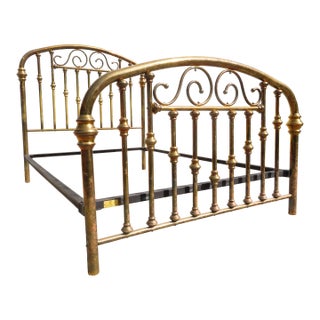 Brass Beds of Virginia ~ Queen Size Bedframe ~ Headboard / Footboard ~ Vintage Bedroom Furniture ~ Antique Style For Sale