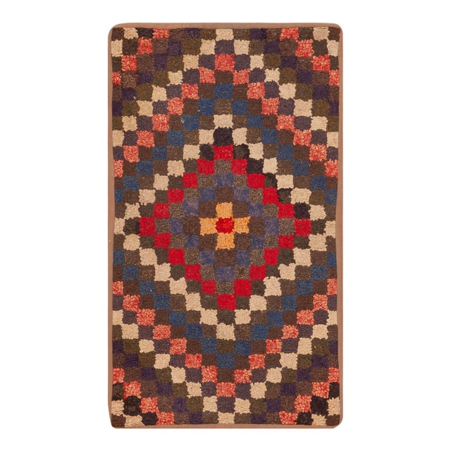 Nazmiyal Collection Bold Geometric Pattern Antique American Hooked Rug For Sale