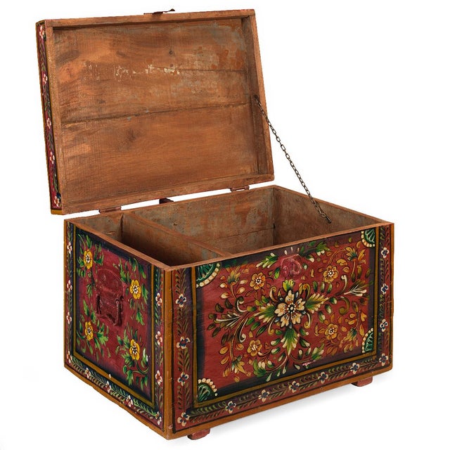 Oriental Red Painted Wooden Box, 1940s For Sale - Image 4 of 7