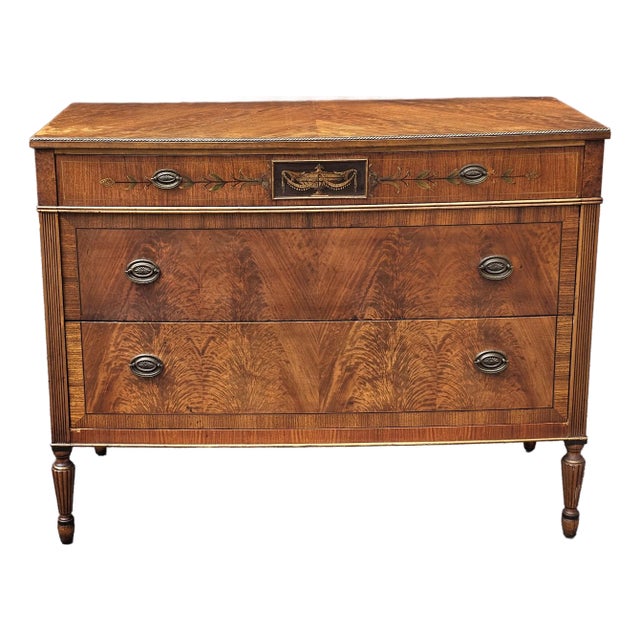Sligh Furniture Hepplewhite Crotch Mahogany Crossbanded Commode Chest of Drawers For Sale