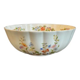 Example of John Aynsley Serving Bowls