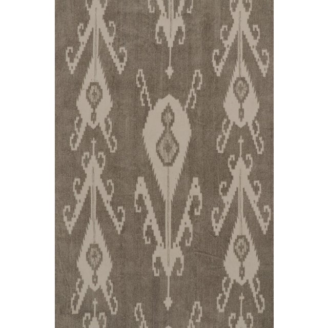 Textile Oversized Contemporary Flatweave Ikat Cotton Dhurrie Rug by Rug & Kilim, India For Sale - Image 7 of 10