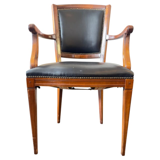 Classic Executive Armchair in Cherry Wood and Leather, 1920 For Sale - Image 10 of 10