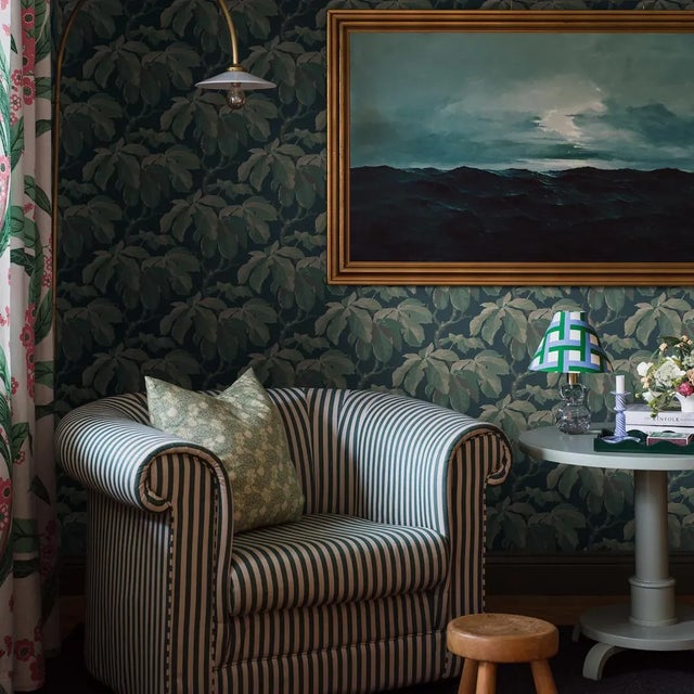 Contemporary Boråstapeter Kastanj Wallpaper In Spruce For Sale - Image 3 of 3
