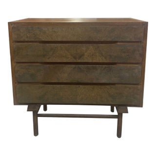 1970s Vintage Mid Century Modern Custom Made Oak Dresser With Burl Accent. For Sale