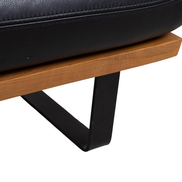 Modern Marilyn Ottoman in Black Leather from Koinor For Sale - Image 3 of 11