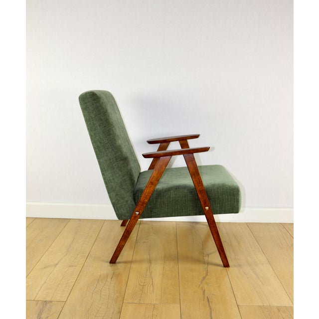 Green Olive Structural Armchair in the style of Chierowski, 1970s For Sale - Image 3 of 10