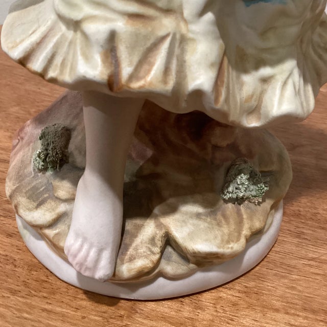 Early 20th Century Italian Hand Painted Pheasant Woman Large Porcelain Sculpture/ Figurine For Sale - Image 11 of 13