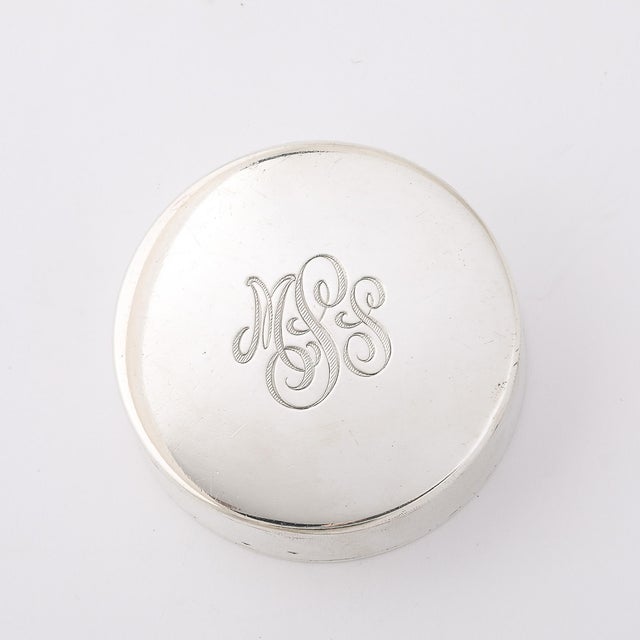 Early 20th Century Art Deco Minimal Sterling Silver Pill Box For Sale - Image 5 of 14