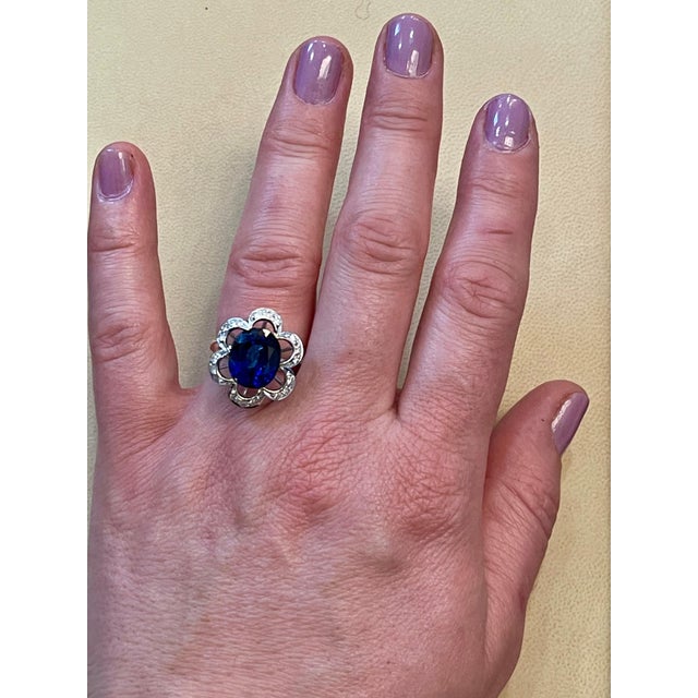4.5 Carat Diffused Blue Sapphire and Diamond 18 Karat White Gold Cocktail Ring For Sale - Image 13 of 18