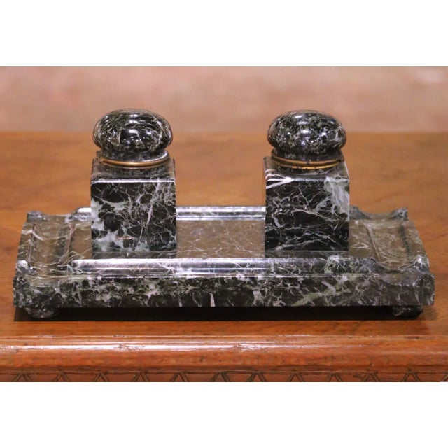 French 19th Century French Napoleon III Marble Double Inkwell With Bronze Mounted Lids For Sale - Image 3 of 9