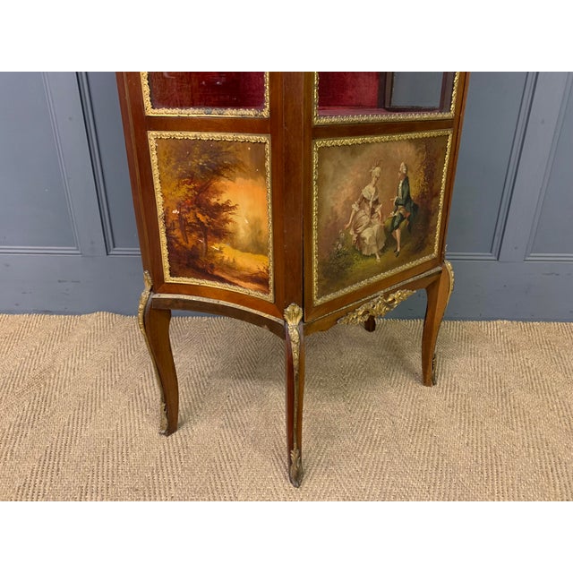 French Mahogany Vitrine by Vernis Martin, 1890 For Sale - Image 17 of 18