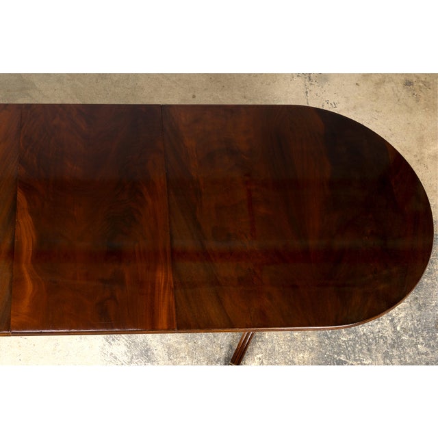 Wood Mid-Century English Georgian Style Mahogany Double Pedestal Extendable Dining Table For Sale - Image 7 of 17