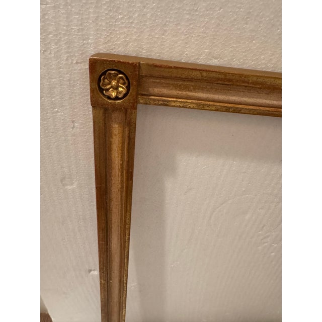 1990s Gilded Finished Corner Custom Picture Frame With Rosettes on the Corners For Sale - Image 5 of 8