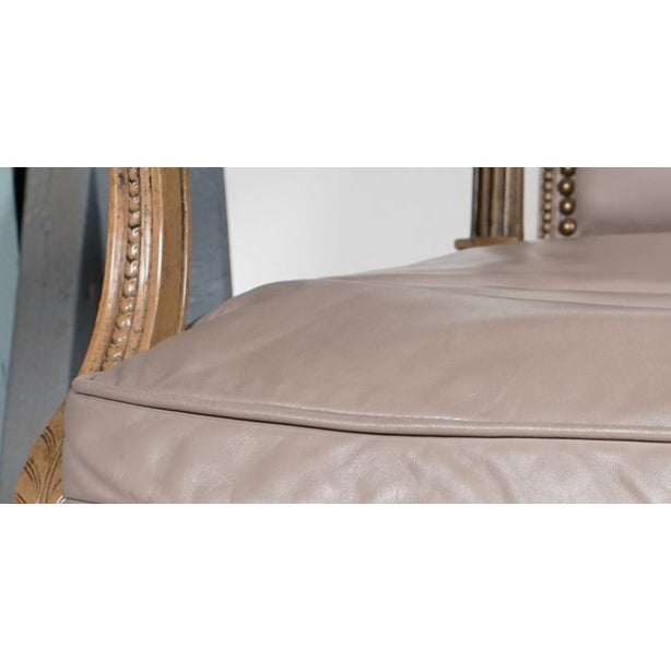 Wood 1960s Set of Four Louis XVI-Style Painted Fauteuils in Pale Leather With Nailhead Trim — Architectural Neoclassical Seating For Sale - Image 7 of 10