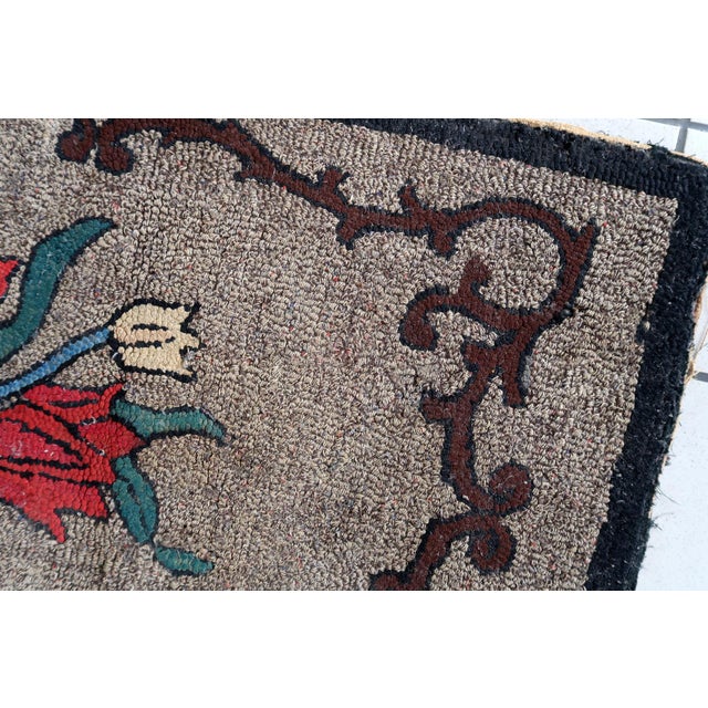 American Handmade Antique American Hooked Rug 2' X 3.3' (63cm X 101cm) 1880s For Sale - Image 3 of 7
