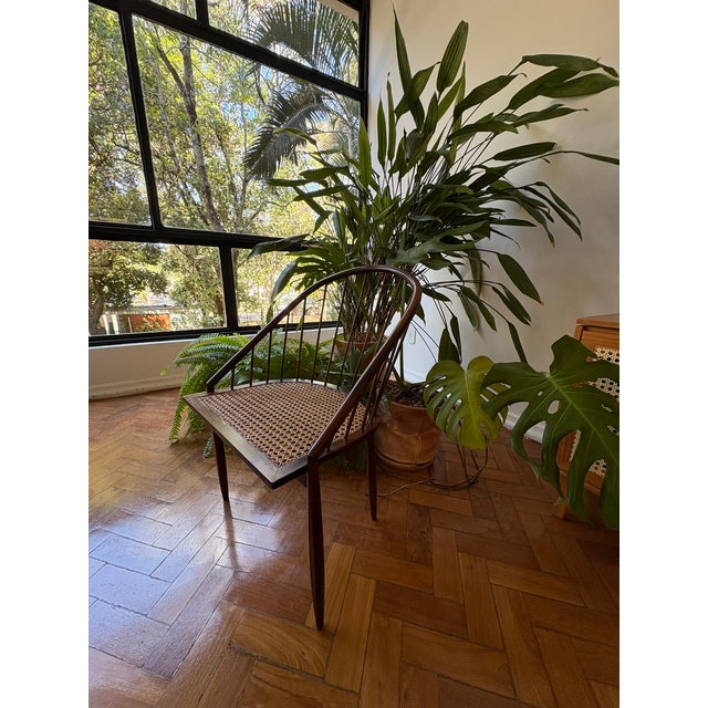 Wood Pair of “Curva” Chairs Attributed to Joaquim Tenreiro, Brazil, C. 1950s–1960s For Sale - Image 7 of 8