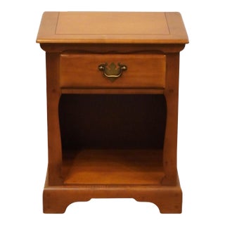 Dixie Furniture Maple Valley Collection Colonial / Early American 20" Open Cabinet Nightstand 100-21 For Sale