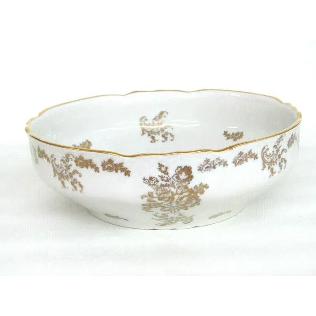 Porcelaine de France Hand Painted Whitend Gold Centerpiece Bowl Dish For Sale In Miami - Image 6 of 11