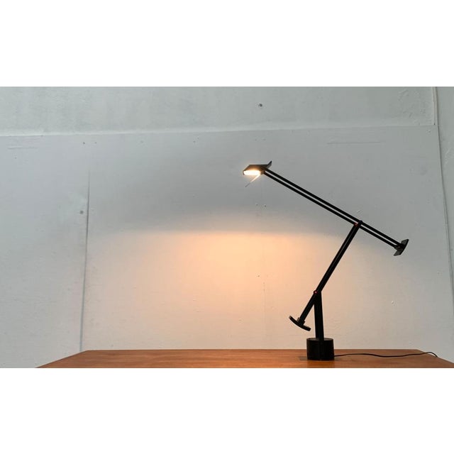 Italian Postmodern Tizio Table Lamp by Richard Sapper for Artemide, 1970s For Sale - Image 12 of 18