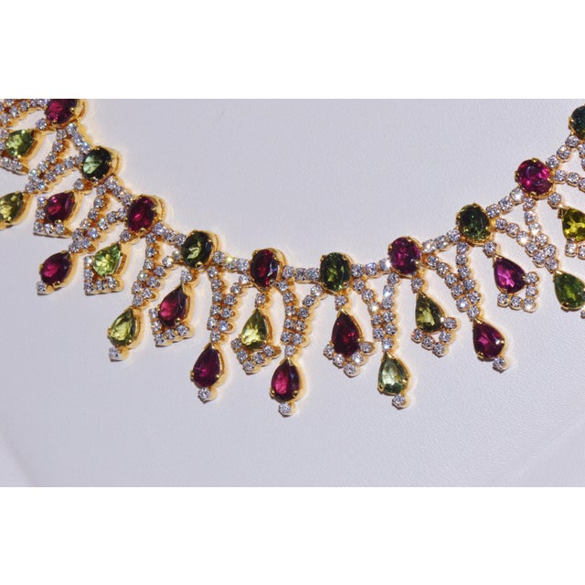 Certified Natural 26.2CTS VS G Diamond Tourmaline 18K Solid Gold Cocktail Necklace For Sale - Image 13 of 13