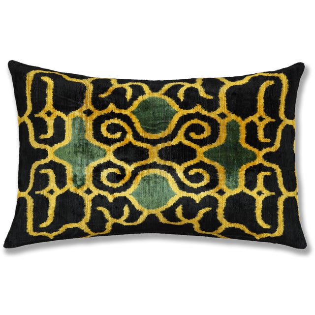 Mid-Century Modern Hand-Knotted Silk Velvet Ikat Lumbar Pillow - 16x24 Gold & Forest Green For Sale - Image 3 of 7