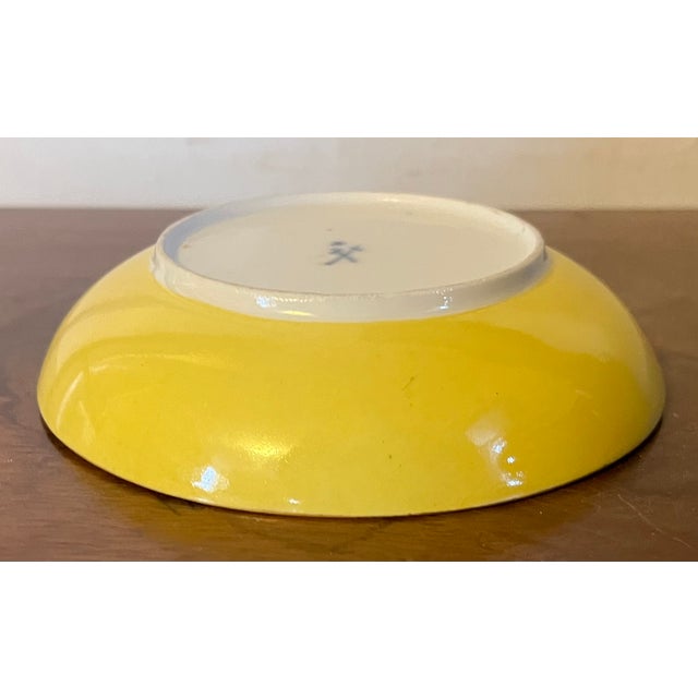Antique 19th Century Meissen Porcelain Saucer Dish With Floral Decoration and Bright Yellow Ground on the Back For Sale - Image 9 of 16
