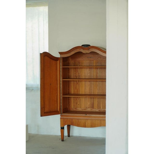Early 20th Century Art Deco Danish Oak Cabinet with Hand-Carved Details, 1930s For Sale - Image 10 of 18