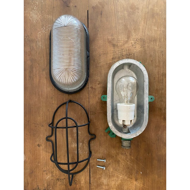 Vintage Industrial KPA 262 Bulkhead Wall Light, 1970s For Sale - Image 6 of 13