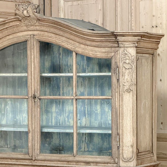 Sand 18th Century Rustic Belgian Regence Stripped Oak Bookcase Cabinet For Sale - Image 8 of 18
