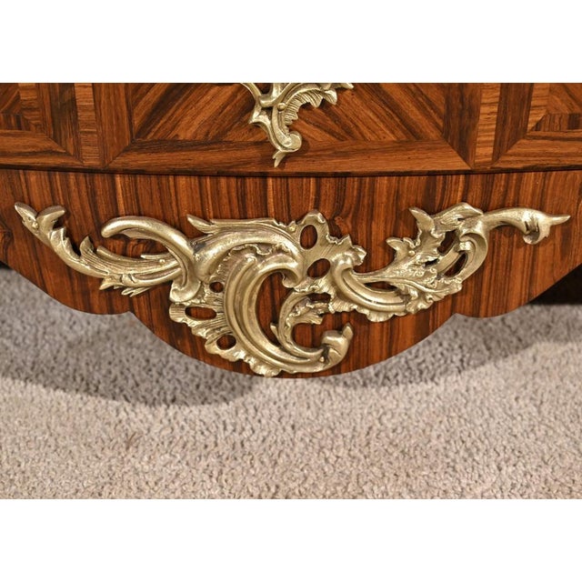 Early 20th Century Louis XIV-Louis XV Transition Style Marquetry Chest of Drawers For Sale - Image 18 of 18