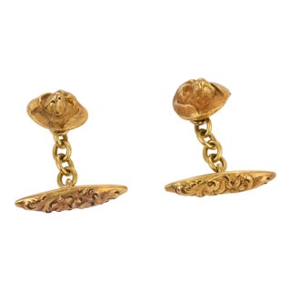 19th Century Pair of Victorian 18k Yellow Gold Dog Cufflinks For Sale