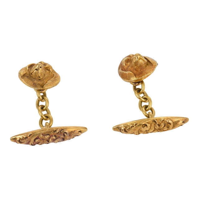 19th Century Pair of Victorian 18k Yellow Gold Dog Cufflinks For Sale