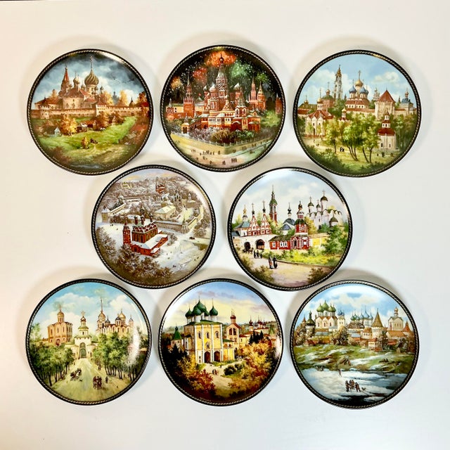 This is a complete set of 8 Russian Empire Palaces and Lamdmark Plates. They are from original oil paintings produced in...