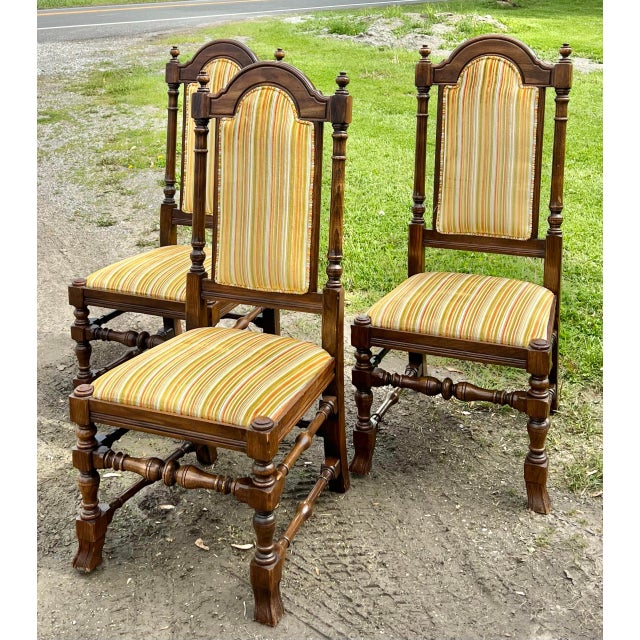 Classic Jacobean styling is the hallmark of the Royal Charter Oak Collection by Ethan Allen represented in this set of 3...