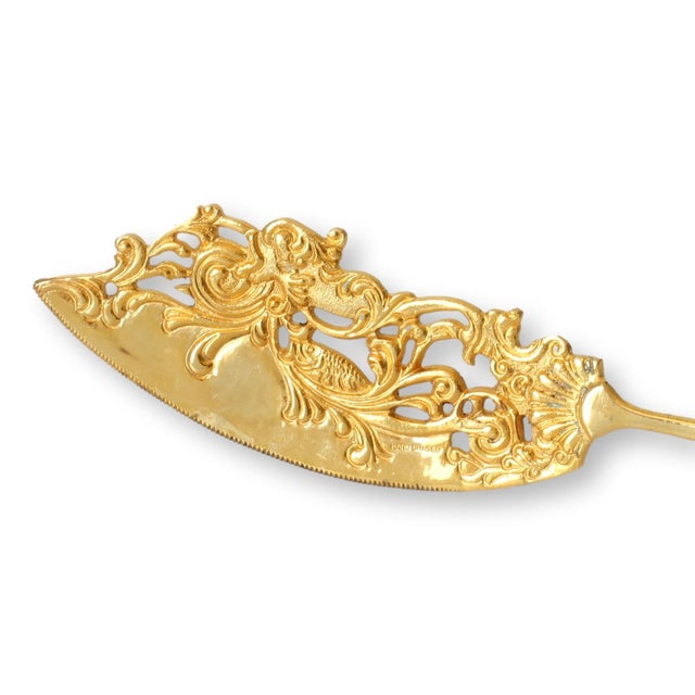 Limoges, France Limoges Gilded Porcelain Handle Cake Server For Sale - Image 4 of 6