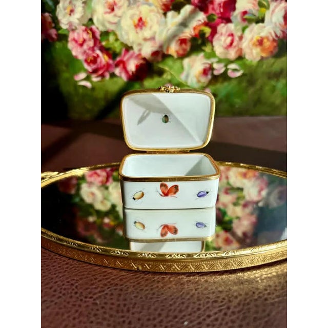 French 1970s Tiffany & Co. Le Tallec Private Stock French Limoges Vintage Porcelain Jewelry/ Trinket Box, Hand Painted Butterflies and Bugs Decoration For Sale - Image 3 of 10