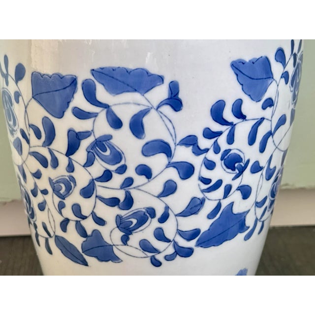 Ceramic Vintage Blue and White Chinoiserie Vase For Sale - Image 7 of 9