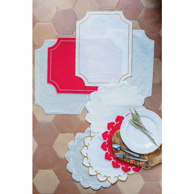 The example of easygoing elegance, these 100% linen Tessuti Placemats are coated in a light acrylic that makes them stain...